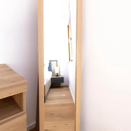 Partners - Bella Donna 95qm In Naehe Ber-airport 아파트